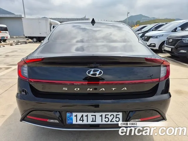 Hyundai Sonata DN8 — Фото автомобиля 3