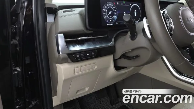 Kia Carnival 4th Gen — Фото автомобиля 19