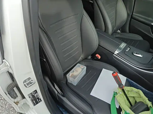 Mercedes-Benz C-Class — Фото автомобиля 24