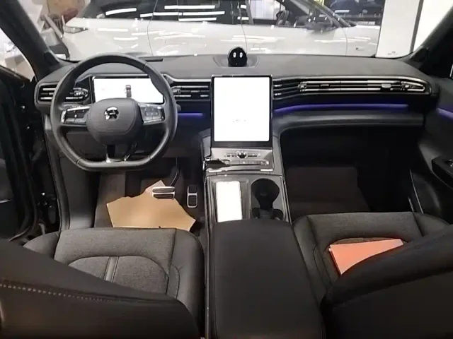 Nio EC6 — Фото автомобиля 9