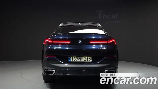 BMW X6 xDrive40i M Sport — Фото автомобиля 4