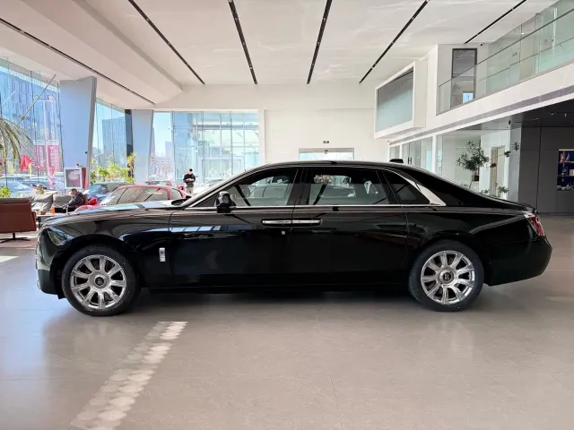 Rolls-Royce Ghost — Фото автомобиля 7