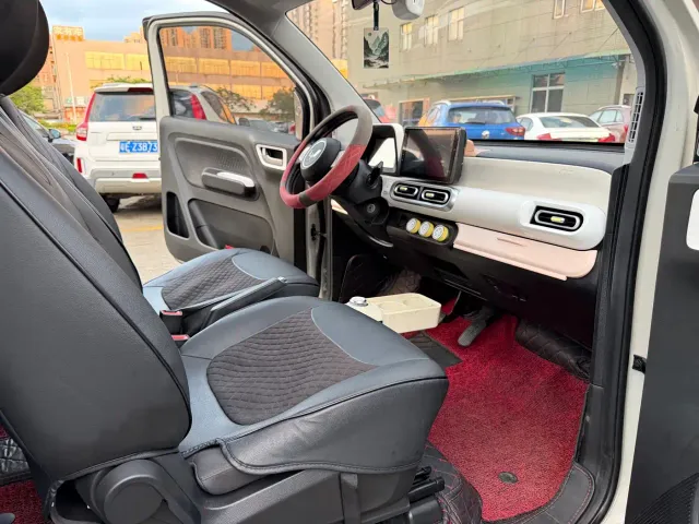 Wuling Hongguang Mini EV — Фото автомобиля 4