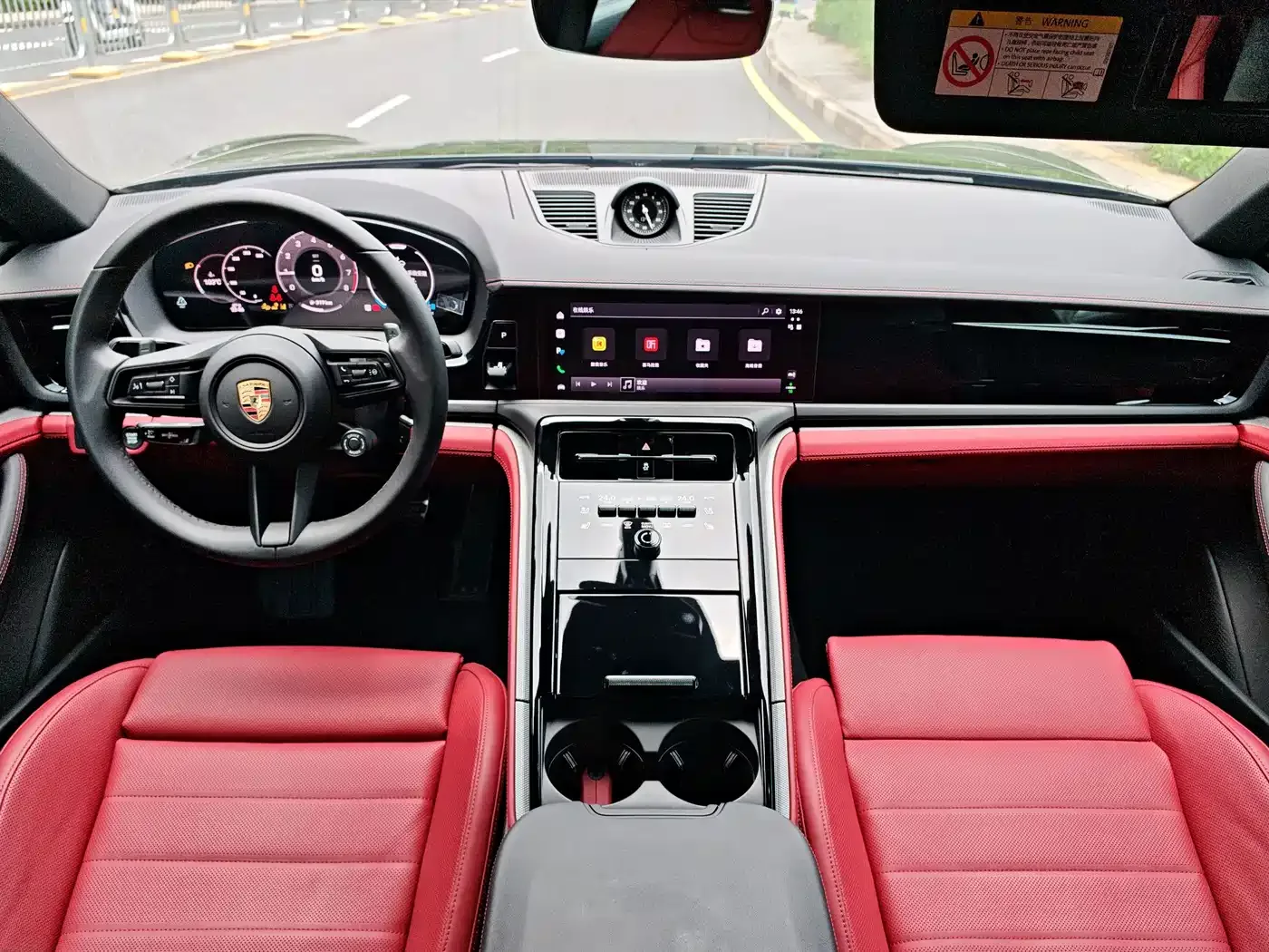 Porsche Panamera 2026 Panamera Executive Long Wheelbase 2.9T — Фото автомобиля 28