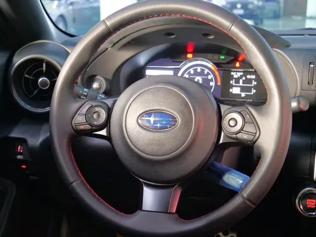 Subaru BRZ — Фото автомобиля 13