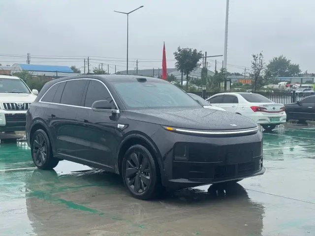 Li Auto L6 — Фото автомобиля 3