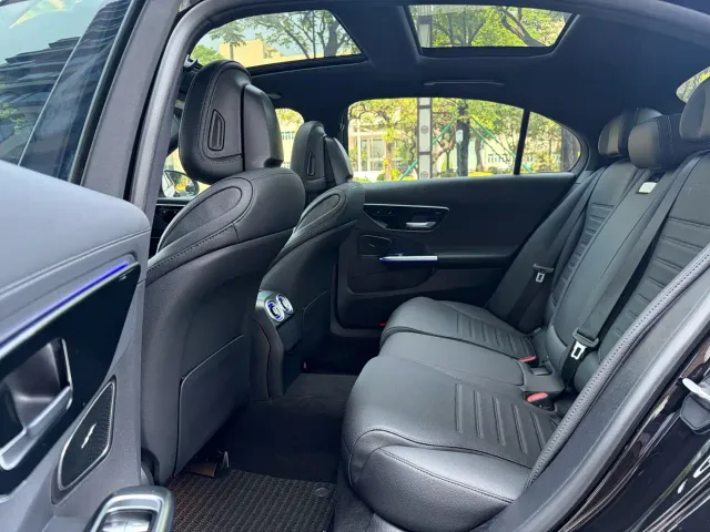 Mercedes-Benz C-Class — Фото автомобиля 7