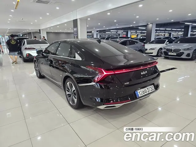 Kia K8 — Фото автомобиля 3