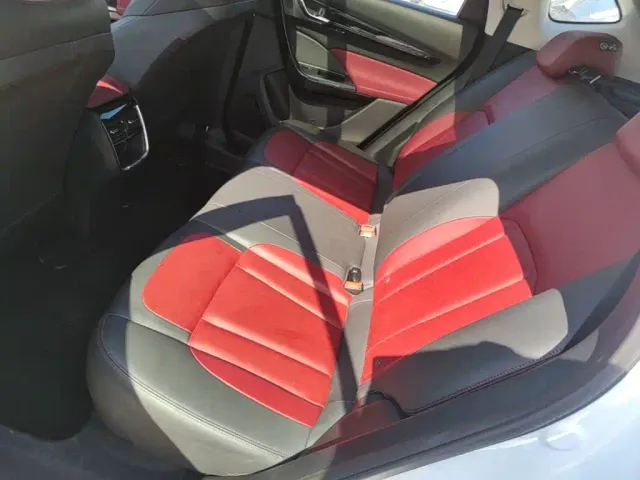 Dongfeng Fengshen AX7 — Фото автомобиля 16