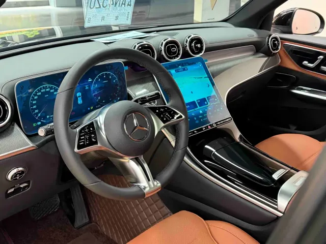 Mercedes-Benz GLC-Class — Фото автомобиля 11