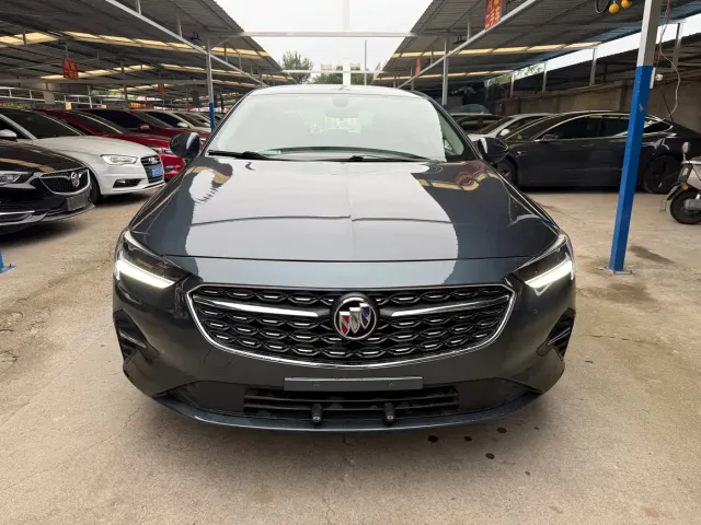 Buick Regal — Фото автомобиля 2