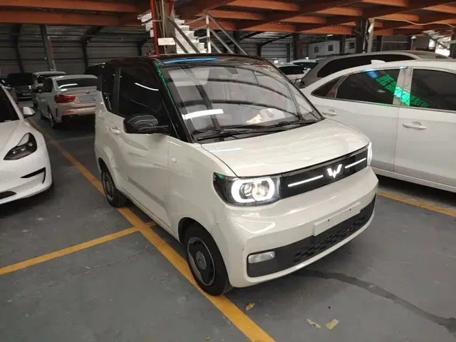 Wuling Hongguang Mini EV — Фото автомобиля 3