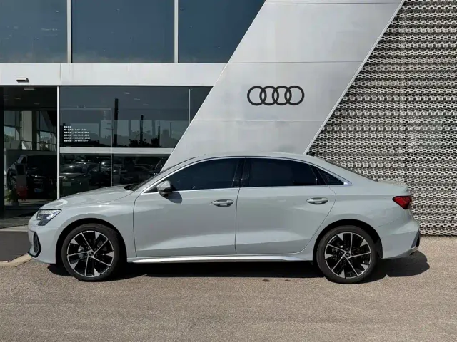 Audi A3 — Фото автомобиля 3