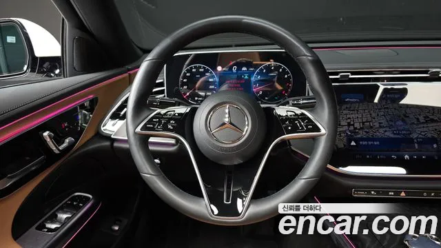 Mercedes-Benz E-Class W214 — Фото автомобиля 12