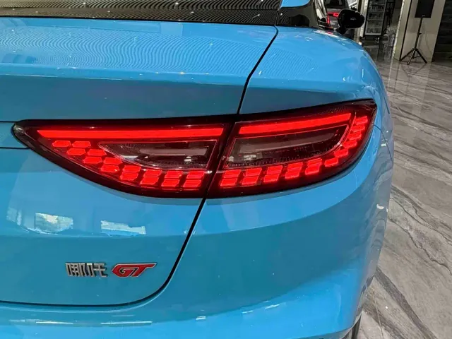 Hozon Neta GT — Фото автомобиля 22