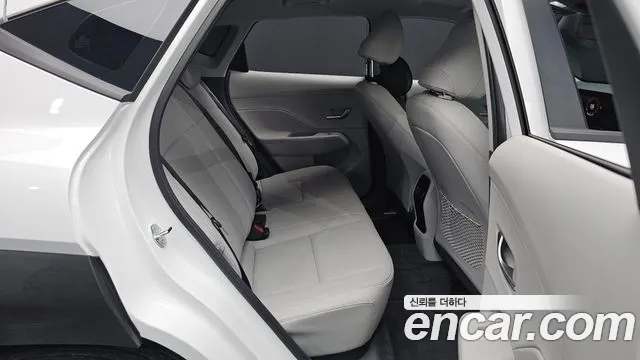 Hyundai Kona Kona (SX2) Бензин 2.0 2WD — Фото автомобиля 11