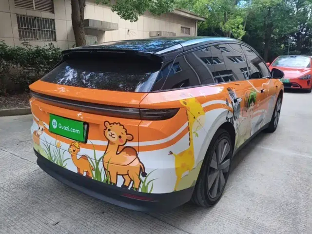 Li Auto i6 — Фото автомобиля 6