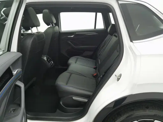 Volkswagen Tiguan L — Фото автомобиля 15