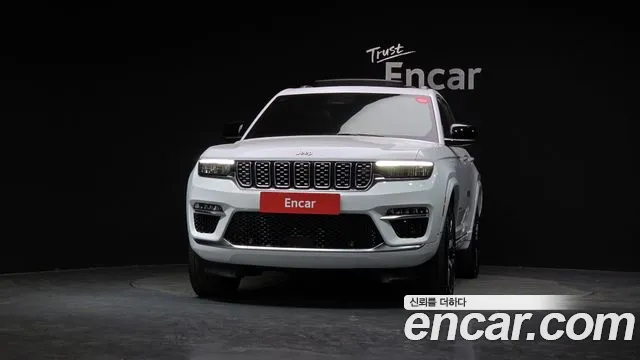 Jeep Cherokee — Фото автомобиля 3