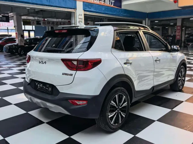 Kia KX1 — Фото автомобиля 12