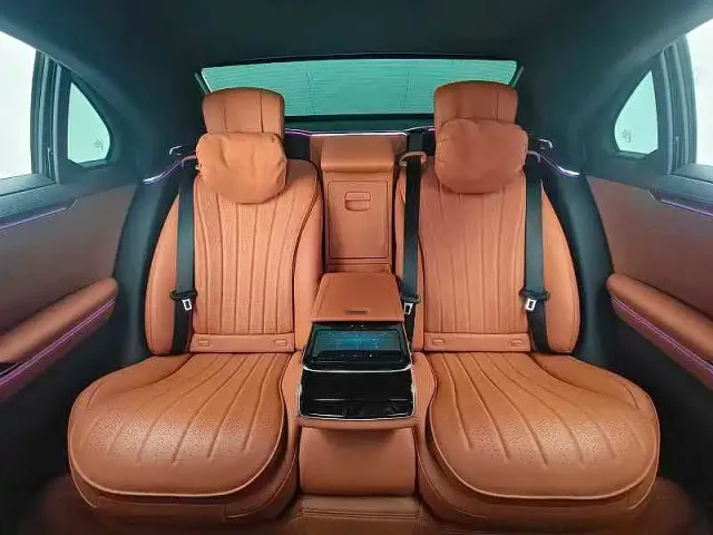Mercedes-Benz S-Class — Фото автомобиля 14