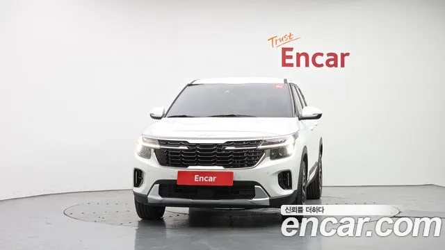 Kia Seltos — Фото автомобиля 3
