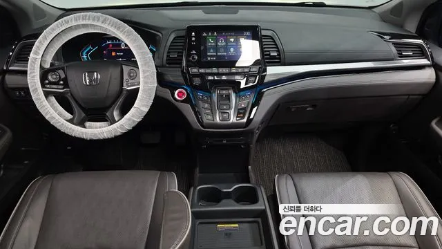 Honda Odyssey — Фото автомобиля 7