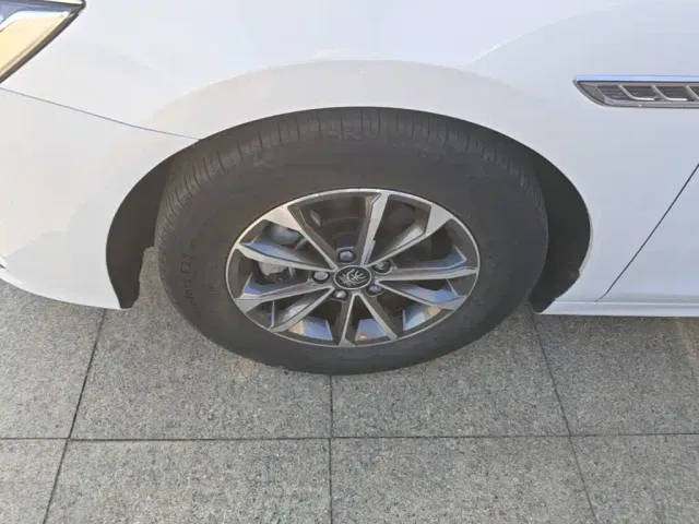 BYD Qin PLUS — Фото автомобиля 22