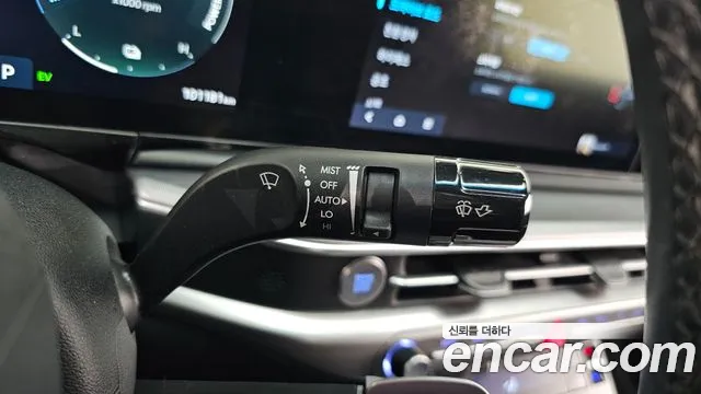 Hyundai Grandeur GN7 — Фото автомобиля 29