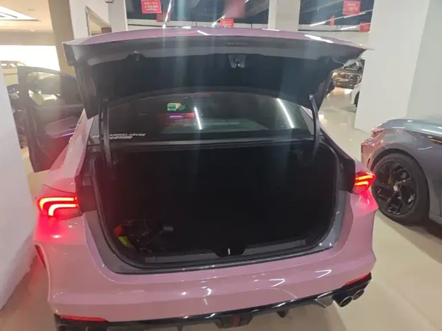 GAC Trumpchi Emkoo — Фото автомобиля 18