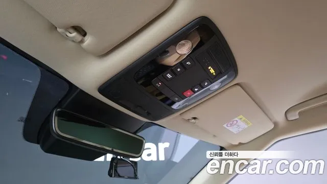 Kia Carnival 4th Gen — Фото автомобиля 25