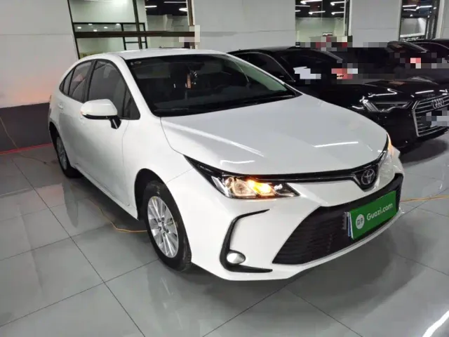 Toyota Corolla — Фото автомобиля 3