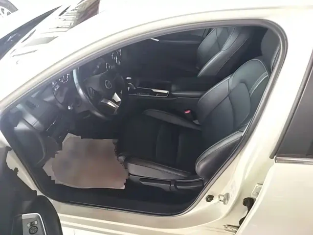 Nissan Sylphy — Фото автомобиля 15