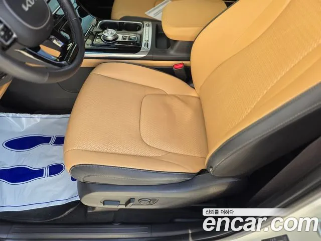 Kia Carnival 4th Gen — Фото автомобиля 15