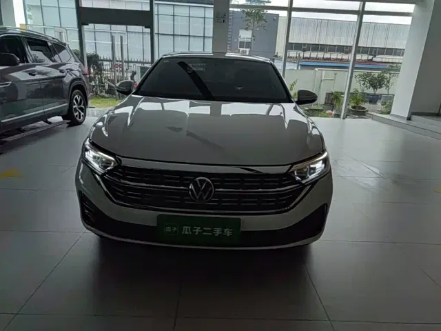 Volkswagen Sagitar — Фото автомобиля 2