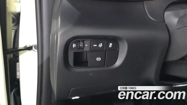 Hyundai Casper Electric — Фото автомобиля 22