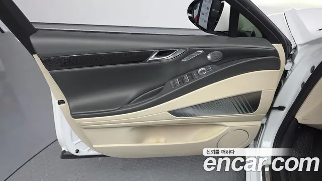 Genesis G80 RG3 — Фото автомобиля 13