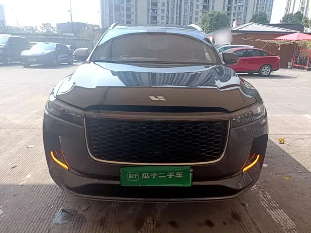 Li Auto ONE — Фото автомобиля 2