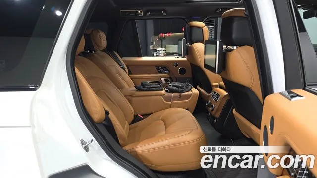 Land Rover Range Rover — Фото автомобиля 12