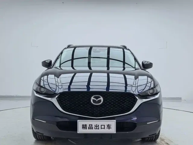 Mazda CX-30 — Фото автомобиля 2