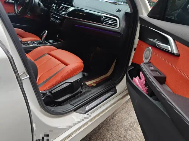 BMW 1 Series — Фото автомобиля 19