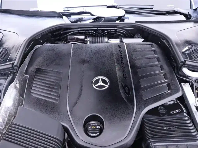 Mercedes-Benz S-Class — Фото автомобиля 25