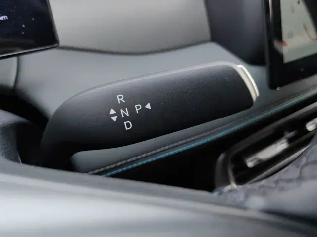 BYD Qin PLUS — Фото автомобиля 16