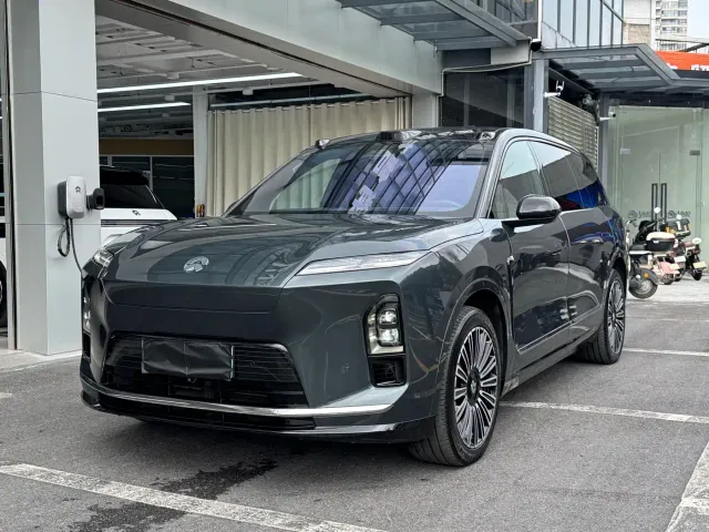 Фотография автомобиля — Nio ES8