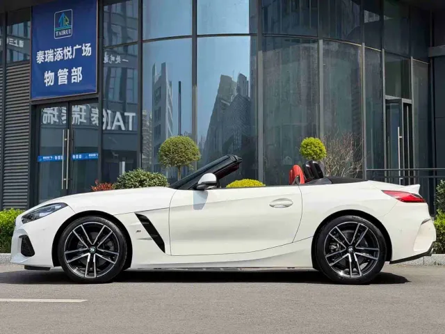 BMW Z4 — Фото автомобиля 5