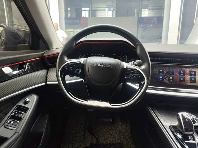 Dongfeng Yixuan MAX — Фото автомобиля 10