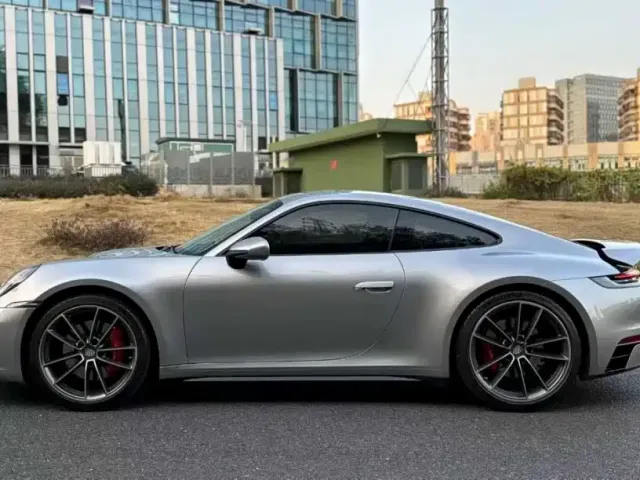 Porsche 911 — Фото автомобиля 7