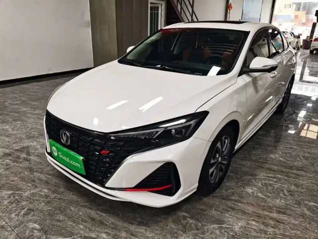 Фотография автомобиля — Changan Eado