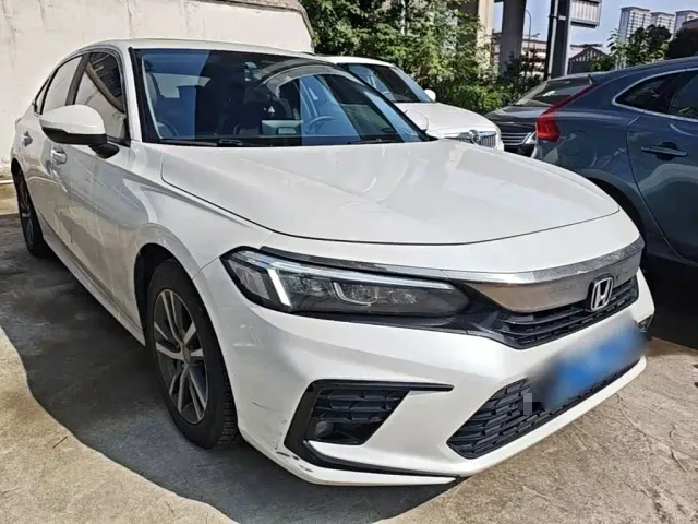 Honda Civic — Фото автомобиля 3
