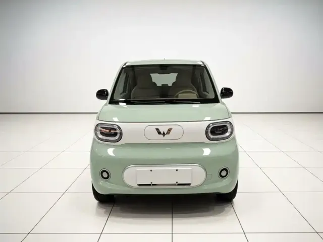 Wuling Hongguang Mini EV — Фото автомобиля 22